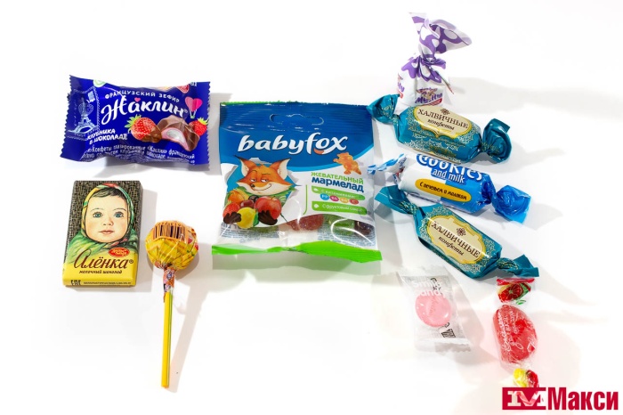 НОВОГОДНИЙ ПОДАРОК "ЧАСИКИ СПЕШАТ" КАРТОН 150Г (МАКСИ)